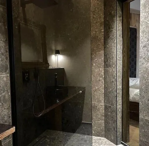 아파트 Business Inkl Fruehstueck Seiwerath